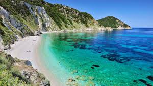 What makes Blind Beach unique compared to other beaches in Italy?